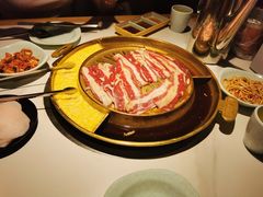 -猪啊牛呀羊啊铜盘烤肉(正大广场店)