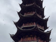 -龙华寺