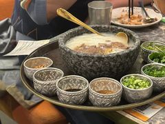 -浩海火燒雲傣家菜(芮欧百货店)