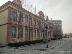 -清风小镇闯关东影视基地