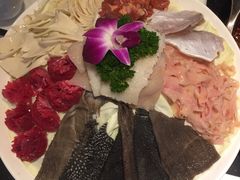 -小天鹅火锅·一线江景洪鼎旗舰店(洪崖洞店)