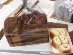 -巴黎贝甜(大宁国际商业广场店)