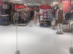 -优衣库(北京万柳华联购物中心店)