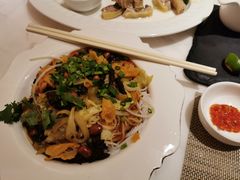-闻见中国海南菜(K11店)
