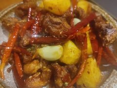 -隔壁老王·家常云南菜(花巷店)