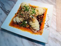 剁椒鱼头-云梦庭·剁椒鱼头(银泰中心in99店)