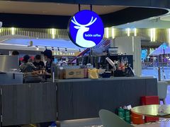 大堂-瑞幸咖啡(绿地新都会9号楼店)