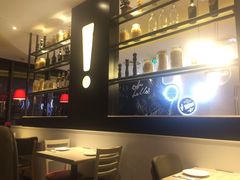 -必胜客(武汉欢乐谷店)