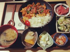 辣烤鸡肉丼套餐-本格丼·炭火烤肉饭(大悦路成都大悦城店)
