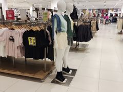 -优衣库(苏州天虹CCMall石路店)