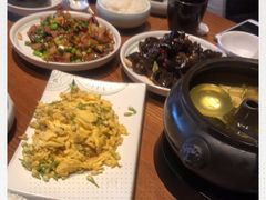 -云海肴·汽锅鸡·云南菜(天山百盛优客店)