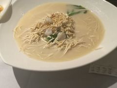 -御花园·粤菜·海鲜火锅(中山公园店)