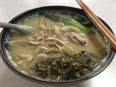 招牌黄鱼面-明呈黄鱼面馆(斜土路店)