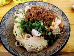 -八一路好吃街(雨田商务大厦店)