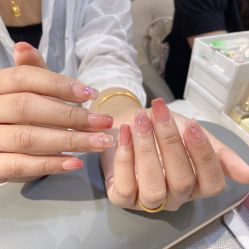 -UGIRL有个美甲