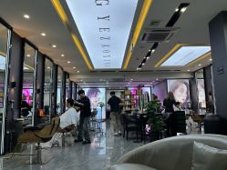 -藤野造型烫染·漂发