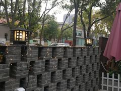 -湖庭壹品鸭王·传统北京烤鸭·别墅私房菜·庭院宵夜(江宁店)