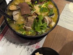-肥汁米蘭香港米线(定西路店)