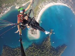 -费特希耶滑翔伞