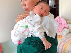 -爱月宝月嫂·育儿嫂(哈尔滨总店)