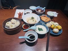 -鑫震源·苏式大虾生煎(山塘街店)