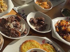 -秋香家韩式炭火烤肉(磐石路店)