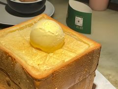 面包诱惑-绿茶餐厅(成都大悦城店)