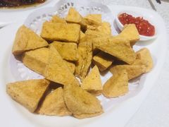 干炸绍兴臭豆腐-老人和饭店(打浦路店)