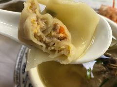 蟹肉馄饨-芸海阁·农家私房菜(沙家浜景区出口店)