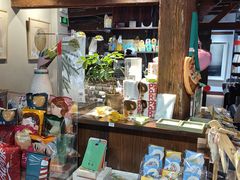 -良友书坊(安徽路店)