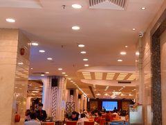 -凤凰楼酒家·粤宴点心(华强北店)