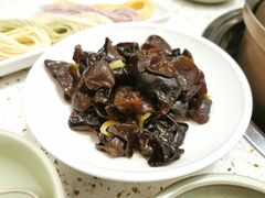 凉拌木耳-椰子营·椰子鸡火锅(万象里店)