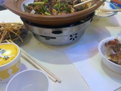-霄汉牛三鲜湖北砂锅菜(万松园2店)