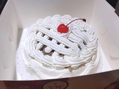 -红宝石·鲜奶小方·海派西点房(南丹店)