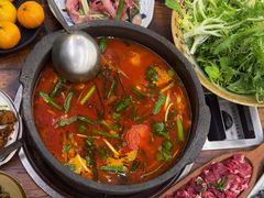 -贵厨酸汤牛肉(花果园国际中心店)