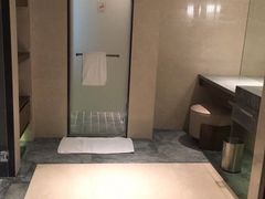 -舟山希尔顿酒店