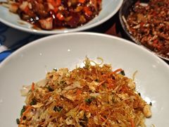 -川流不息·地道川菜·小龙虾(新松江路店)