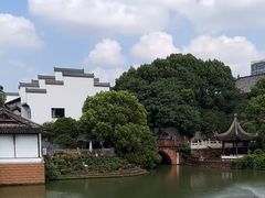 -八大山人梅湖景区