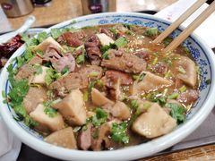 卤煮火烧-门框胡同百年卤煮(新街口店)