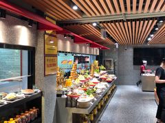 自助取餐区-永红源啤酒·烧烤·海鲜·大排档(青特城店)