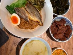 -蟹黄鱼·海派深夜面馆(江湾里店)