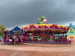 -七彩云南欢乐世界