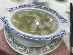 -梅龙镇酒家(南京西路总店)
