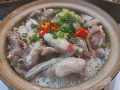 -尝囍煲仔小菜