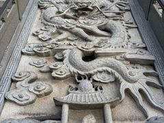 -绳金塔