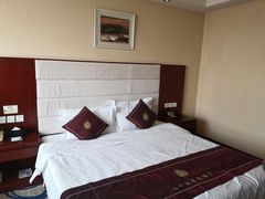 -兴芮温泉度假区