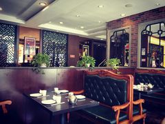 卡座-老牌坊•鲁菜名店•地道济南菜(大观园商埠店)