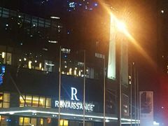 -上海龙之梦万丽酒店