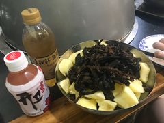 -炮爷东北铁锅炖(棠安路店)