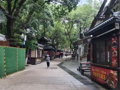 -绳金塔美食街(前进路店)
